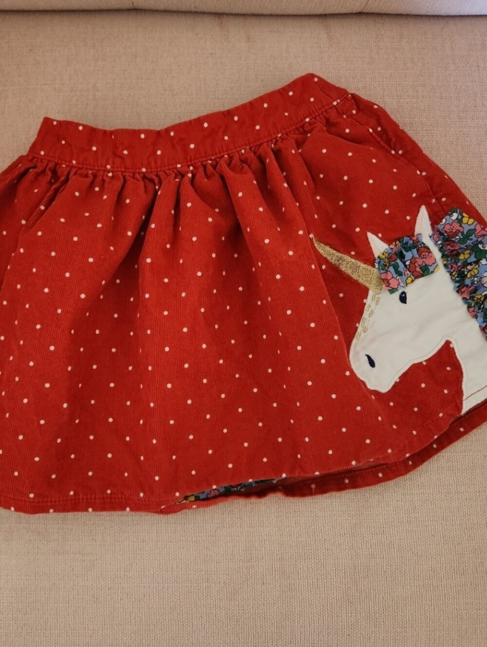 Mini Boden 2-3 2t 3t Red Polka Dot Skirt with Unicorn Appliqué